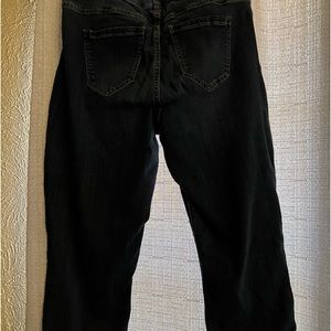 14 w cropped stretchy jeans